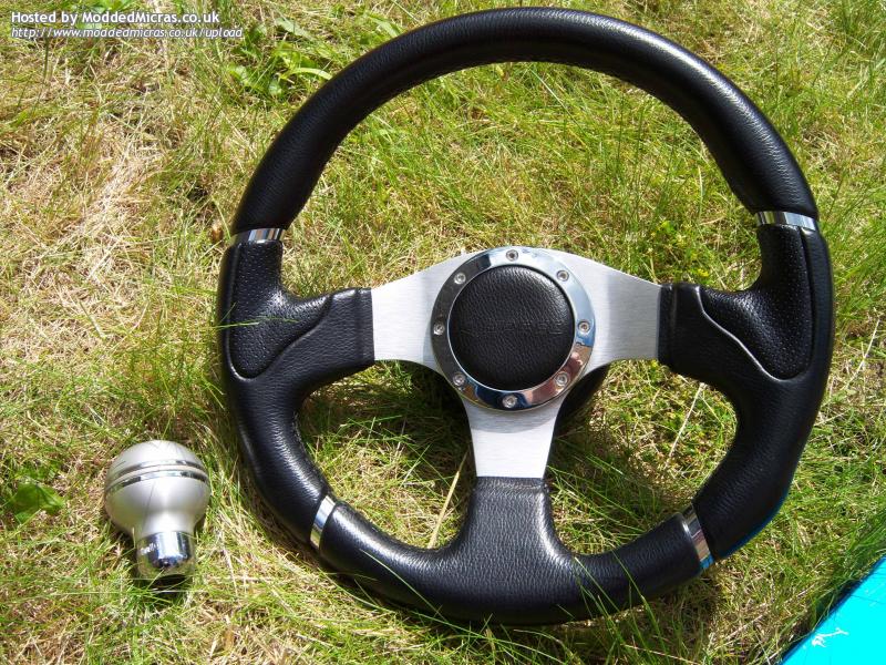 29-Steeringwheel.jpg